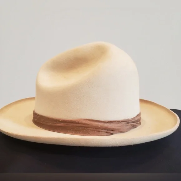 Custom handcrafted Plainview Hat by Byron Hats
